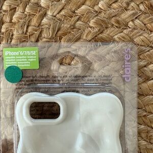 Claire's Cream Phone Case for iPhone 6/7/8/SE